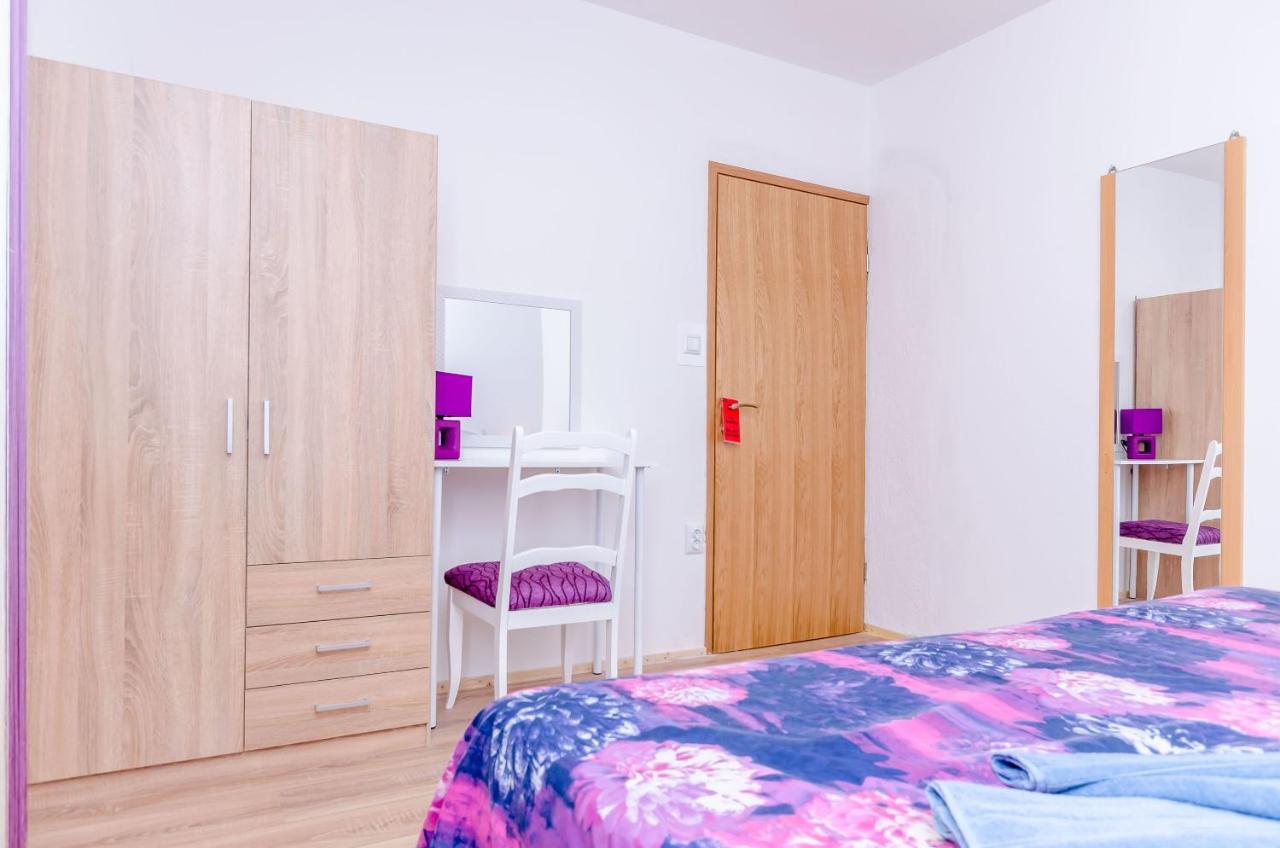 Apartment Snjezana 산책길 외부 사진