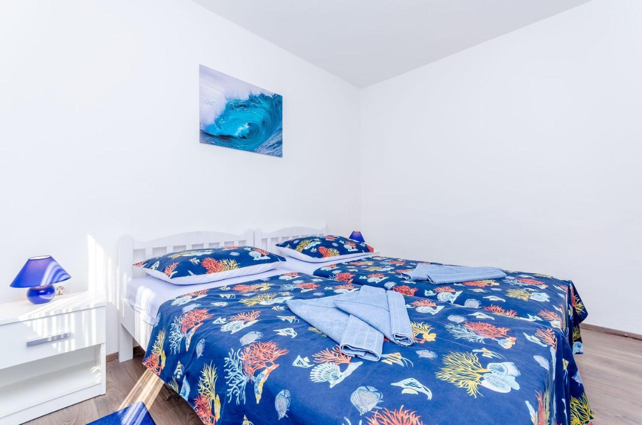 Apartment Snjezana 산책길 외부 사진